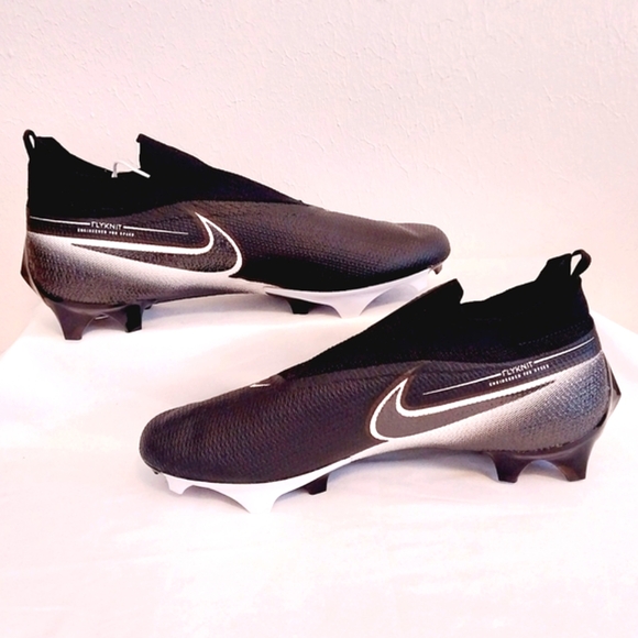 Nike Vapor Edge Elite 360 Flyknit Football Cleats - Picture 11 of 12